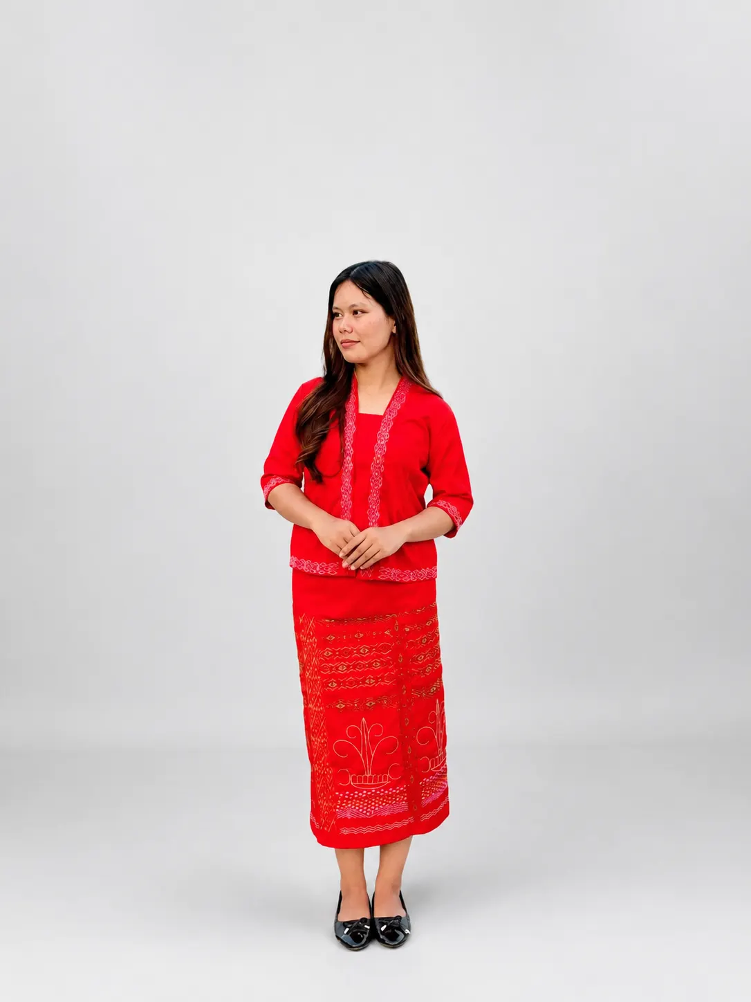 Set Kebaya & Ulap Motif Sentapit Daotn Panukng dan Sentapit Bintekng Motik